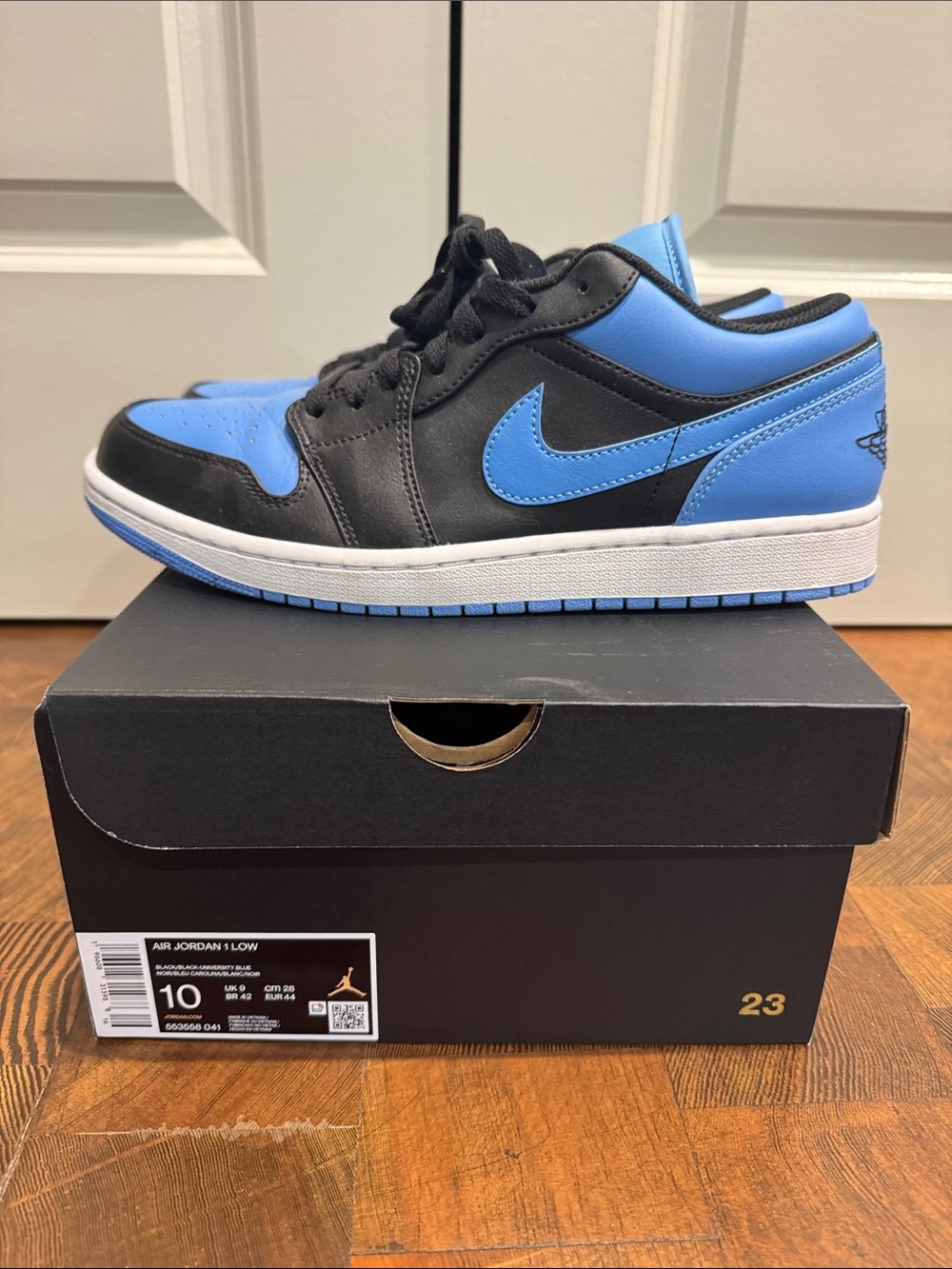 Jordan 1 Low Black University Blue